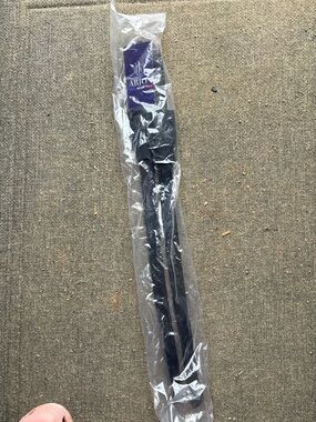 Brand new Arion dressage stirrup leathers